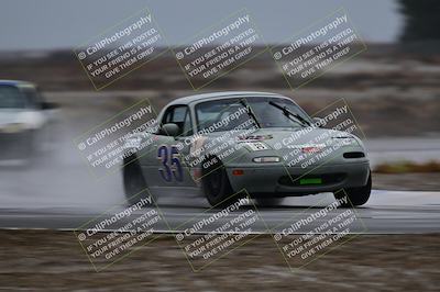 media/Nov-15-2025-CalClub SCCA (Sat) [[7bfa5a7151]]/Race/Group 4/